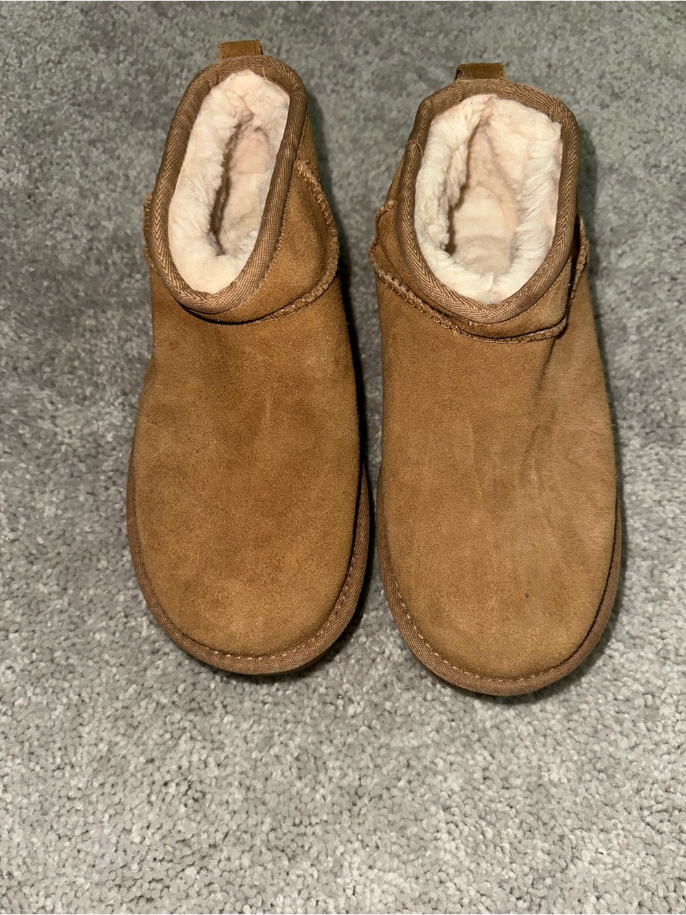 UGG Women’s Chestnut Suede Platform Boots - Picture 3 of 5